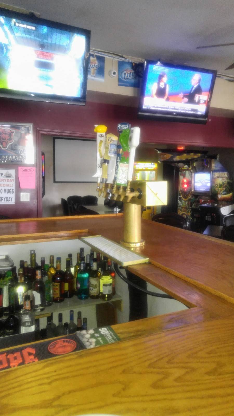 Crave Bar & Food Joynt | restaurant | 1204 W Rand Rd, Arlington Heights, IL 60004, USA | 8472592602 OR +1 847-259-2602