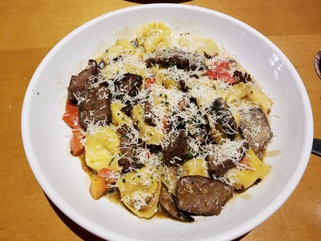 Olive Garden Italian Restaurant | meal takeaway | 1780 W International Speedway Blvd, Daytona Beach, FL 32114, USA | 3862550019 OR +1 386-255-0019