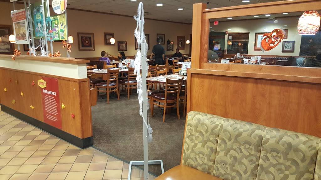 Dennys | restaurant | 1804 CA-46, Wasco, CA 93280, USA | 6617586670 OR +1 661-758-6670