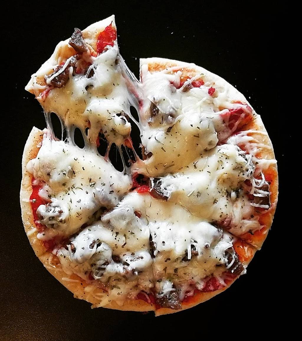 Pita Petes | restaurant | 901 Lucinda Ave Suite T, DeKalb, IL 60115, USA | 8157583012 OR +1 815-758-3012