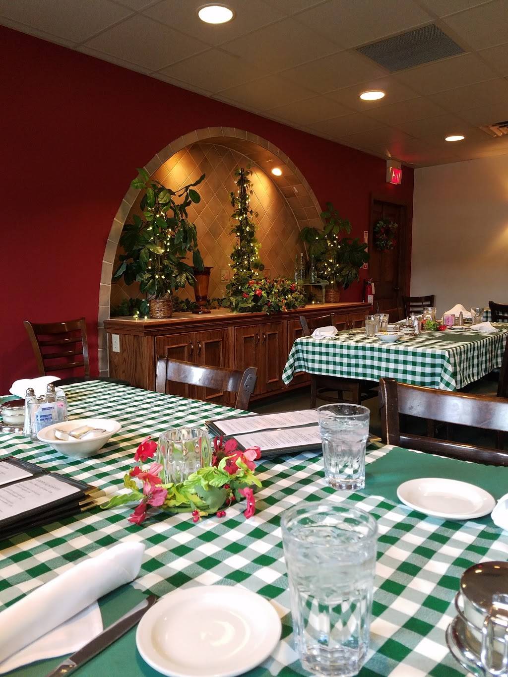 Ann & Tonys | restaurant | 211 E Main St, West Jefferson, OH 43162, USA | 6148798897 OR +1 614-879-8897