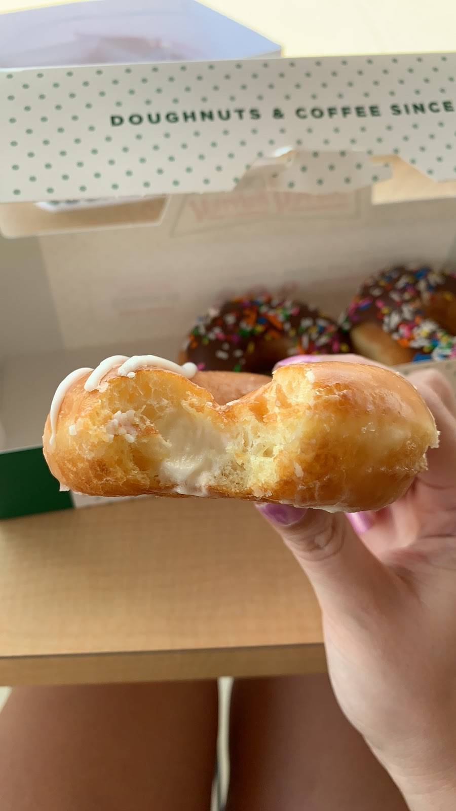 Krispy Kreme | bakery | 798 Campbell Ln, Bowling Green, KY 42104, USA | 2707823280 OR +1 270-782-3280