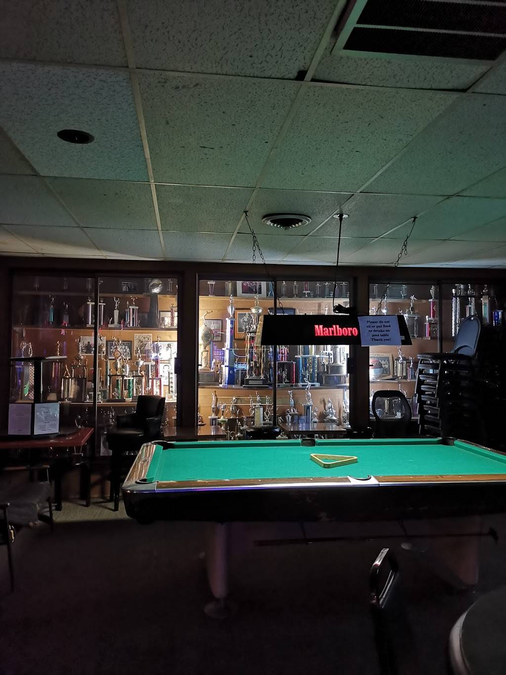 CLAUDIAS Sports Pub and Grill | restaurant | 3006 SE Hawthorne Blvd, Portland, OR 97214, USA | 5032321744 OR +1 503-232-1744