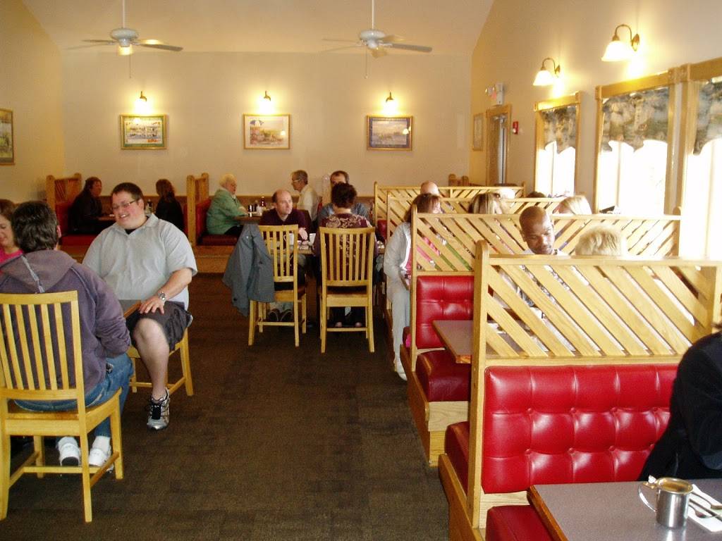 Kozy Nook Restaurant | restaurant | 645 State Rd, Westport, MA 02790, USA | 5086755455 OR +1 508-675-5455