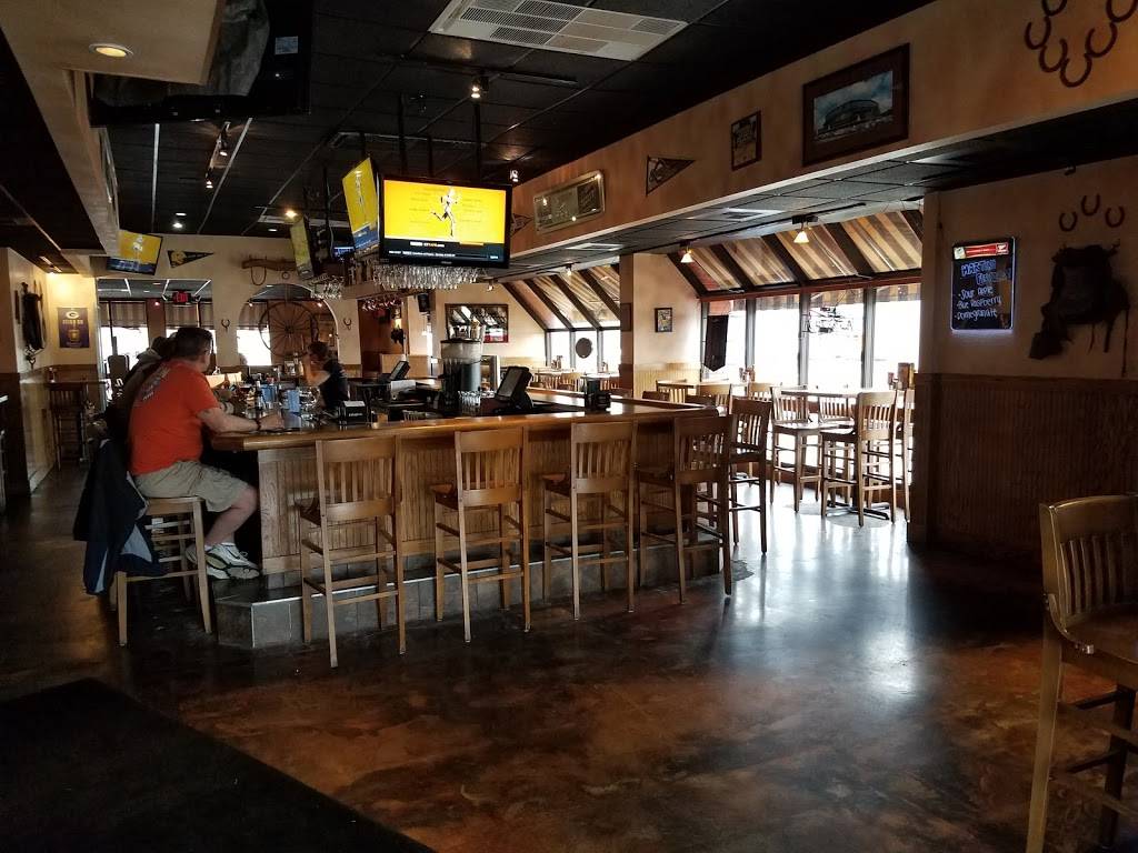 Branded Steer | restaurant | 1299 W College Ave, Oak Creek, WI 53154, USA | 4145718672 OR +1 414-571-8672