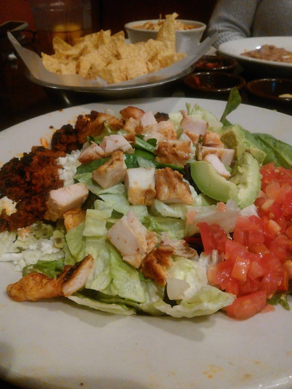 El Fenix Mexican Restaurant | restaurant | 3102 Interstate Hwy 30, Greenville, TX 75402, USA | 9034589427 OR +1 903-458-9427