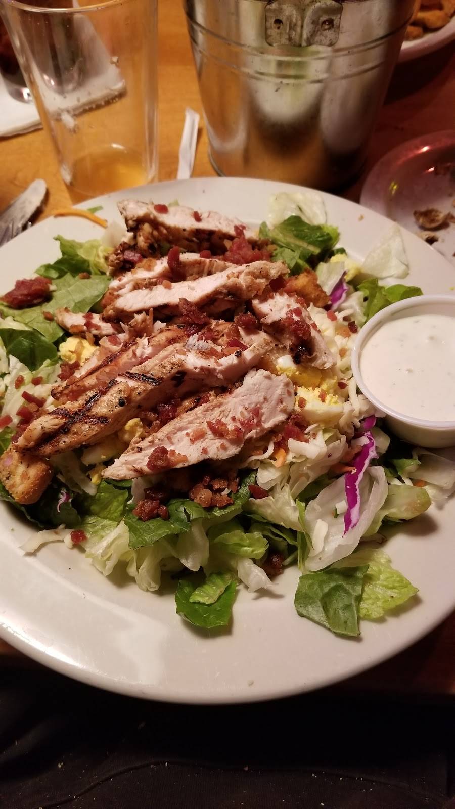 Texas Roadhouse | restaurant | 519 S Duff Ave, Ames, IA 50010, USA | 5152327427 OR +1 515-232-7427