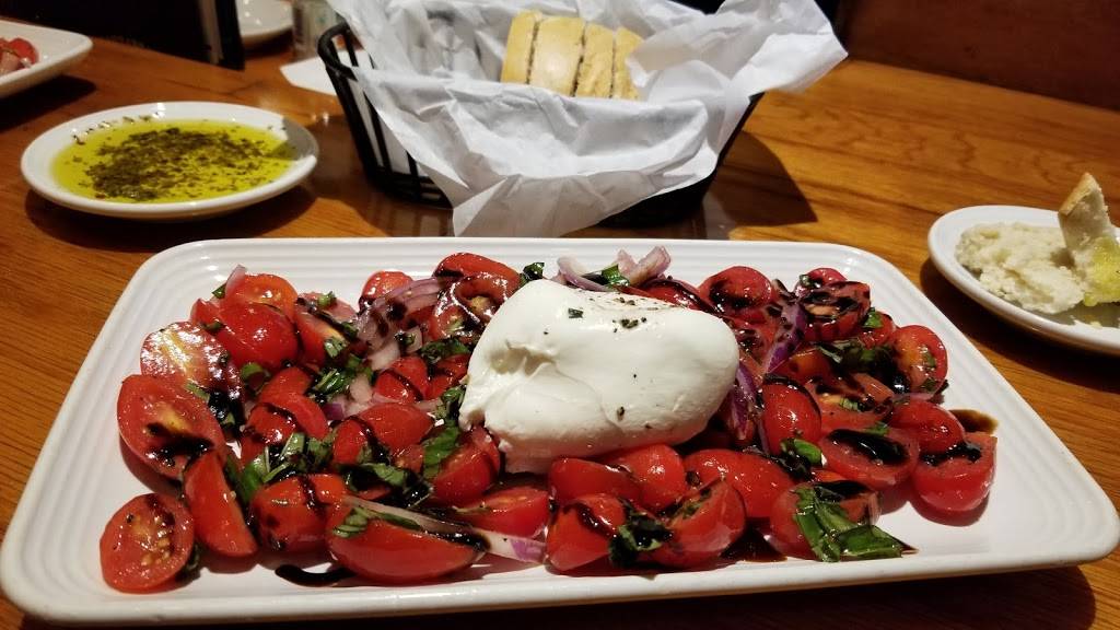 Carrabbas Italian Grill | restaurant | 5152 Merten Dr, Mason, OH 45040, USA | 5133390900 OR +1 513-339-0900