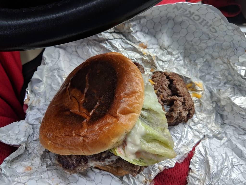 Wendys | restaurant | 2108 James E. Sauls Sr. Dr, Batavia, OH 45103, USA | 5134575684 OR +1 513-457-5684