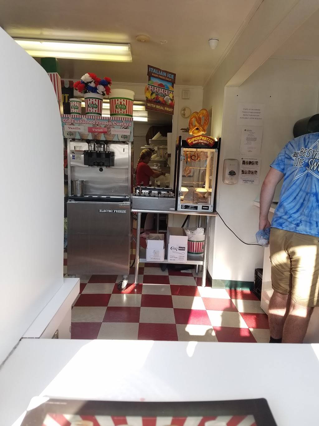 Ritas Italian Ice & Frozen Custard | restaurant | 2909 Concord Pike, Wilmington, DE 19803, USA | 3024787383 OR +1 302-478-7383