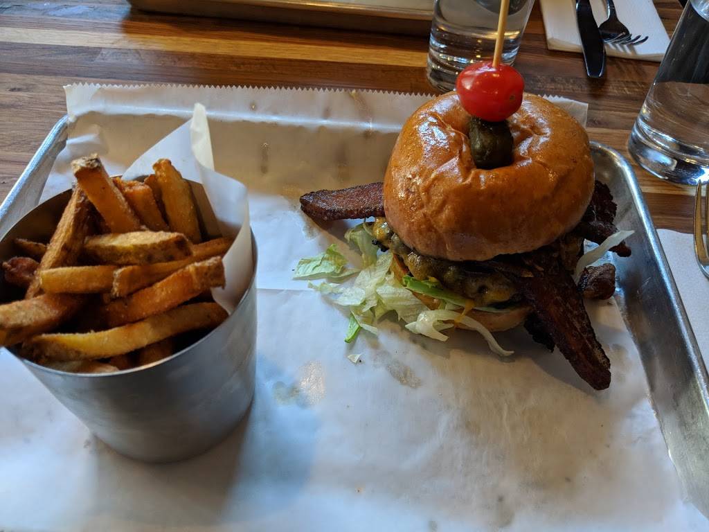 Farmer & The Cow | restaurant | 413 N Market St, Wilmington, DE 19801, USA | 3024075957 OR +1 302-407-5957