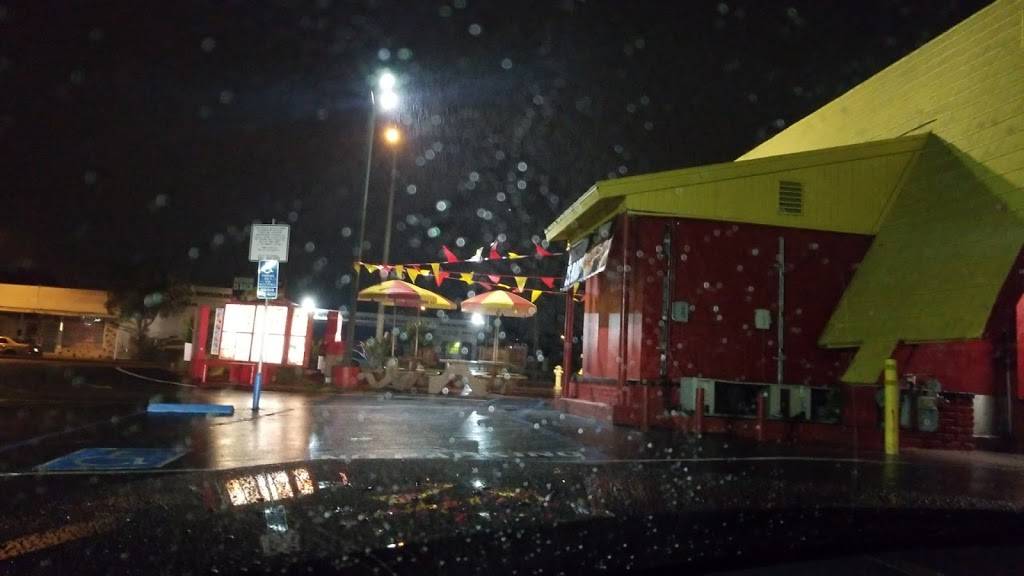 Wienerschnitzel | restaurant | 2501 W Beverly Blvd, Montebello, CA 90640, USA | 3237259070 OR +1 323-725-9070