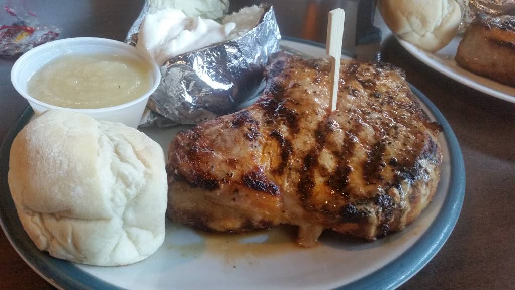 Earls | restaurant | 123 W Main St, Brook, IN 47922, USA | 2192753275 OR +1 219-275-3275