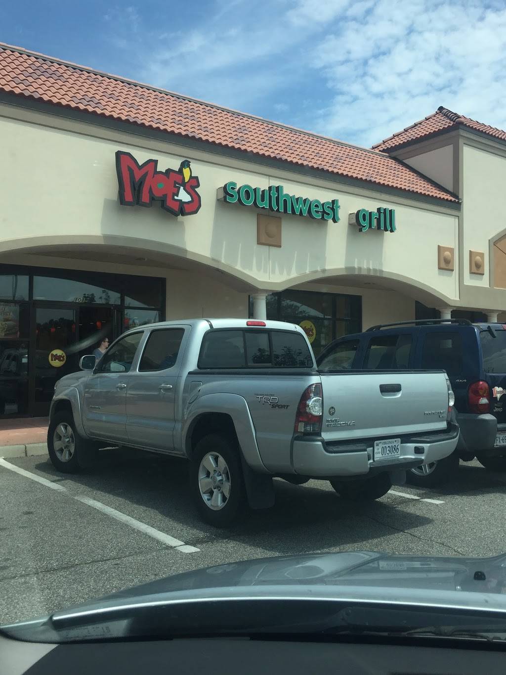 Moes Southwest Grill | restaurant | 869 Lynnhaven Pkwy, Virginia Beach, VA 23452, USA | 7576898970 OR +1 757-689-8970