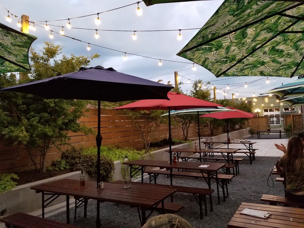 Utility Brewing Company | restaurant | 206 N Vienna St, Ruston, LA 71270, USA | 3185148811 OR +1 318-514-8811