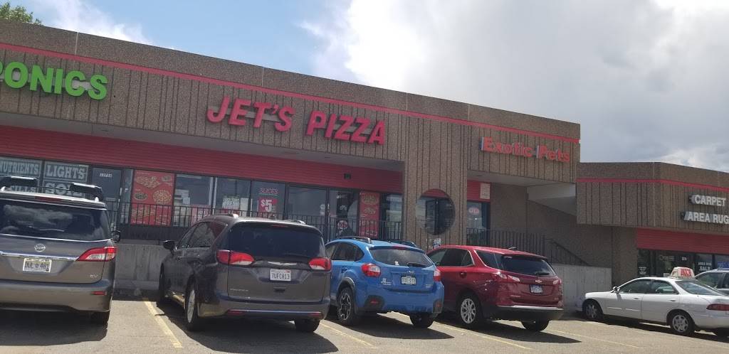Jets Pizza | meal delivery | 13724 E Quincy Ave, Aurora, CO 80015, USA | 7209906000 OR +1 720-990-6000