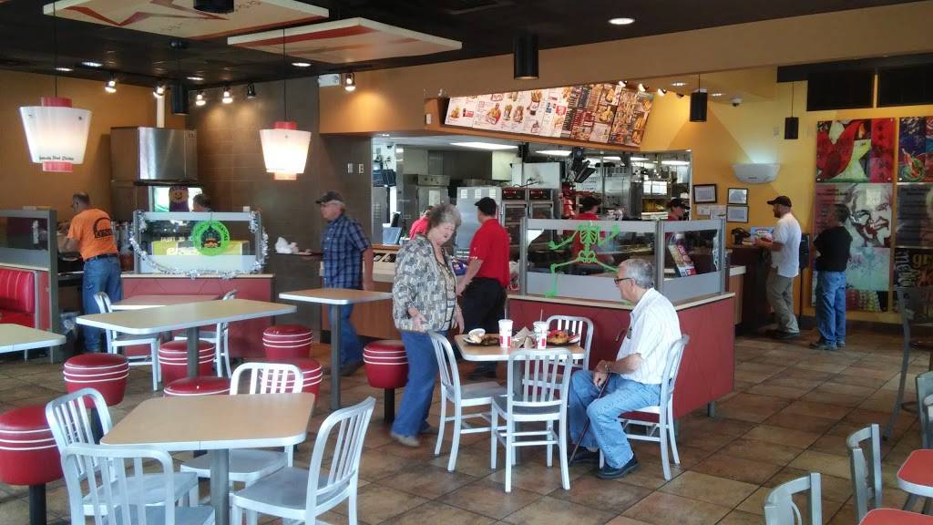 KFC | restaurant | 382 Highway 15 North, Jackson, KY 41339, USA | 6066667381 OR +1 606-666-7381