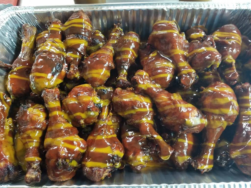 Neighborhood Smoke House Llc | restaurant | 1403 Winter St, Fort Wayne, IN 46803, USA | 2607397041 OR +1 260-739-7041