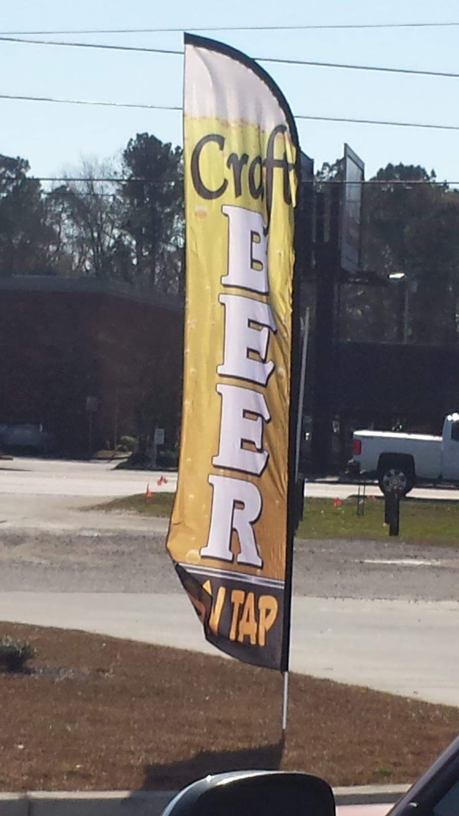 Wide Awake Brewing Company | restaurant | 101 Button Hall Ave, Goose Creek, SC 29445, USA | 8436088597 OR +1 843-608-8597