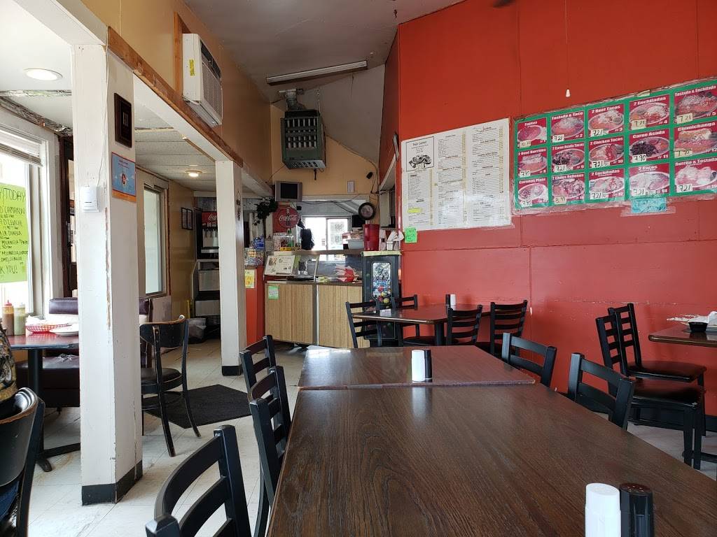 Pollo Express | restaurant | 2501 W Pawnee St, Wichita, KS 67213, USA | 3169419200 OR +1 316-941-9200