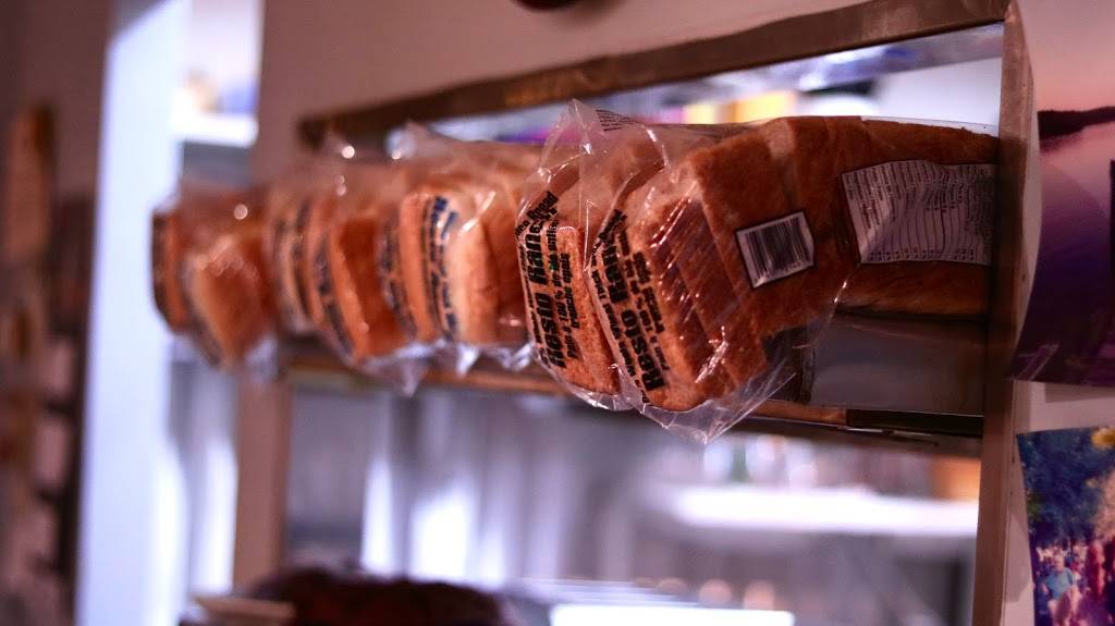 Restaurant Chez-Mado | restaurant | 1454 Bd Jutras O, Victoriaville, QC G6P 6R8, Canada | 8197585999 OR +1 819-758-5999