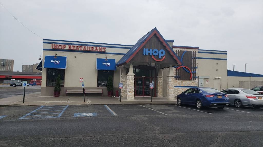 IHOP | restaurant | 11000 Flatlands Ave, Brooklyn, NY 11207, USA | 7182574467 OR +1 718-257-4467