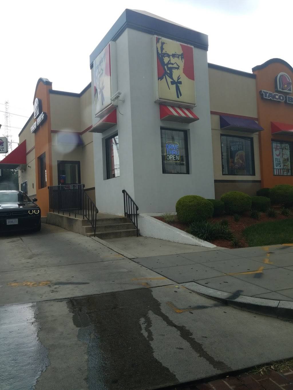 Taco Bell | restaurant | 220 Riggs Rd NE, Washington, DC 20011, USA | 2026350088 OR +1 202-635-0088