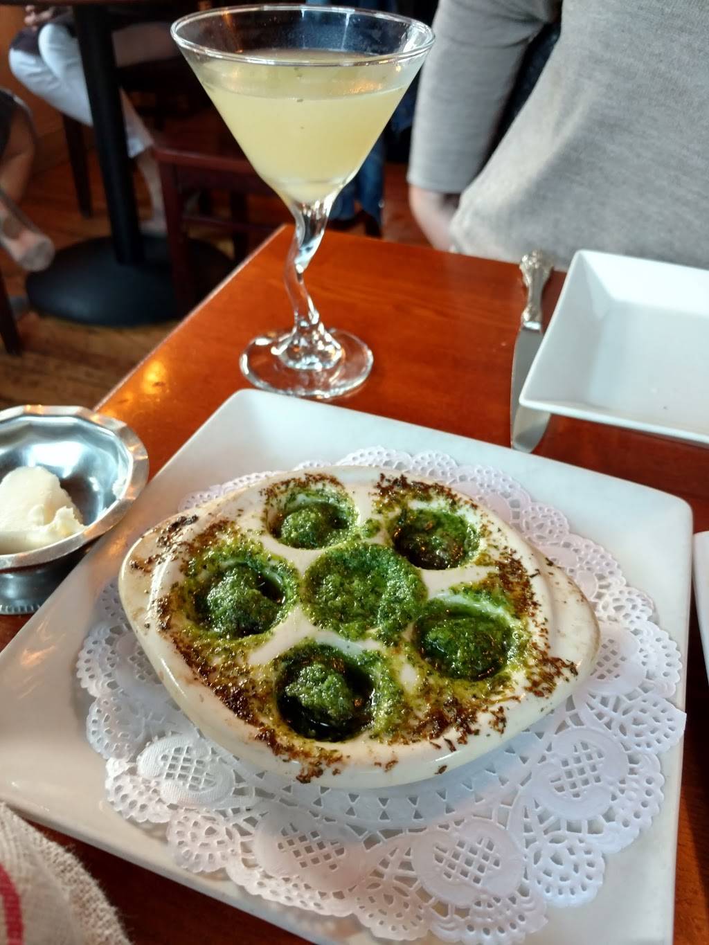 Le Ptit Laurent | restaurant | 699 Chenery St, San Francisco, CA 94131, USA | 4153343235 OR +1 415-334-3235