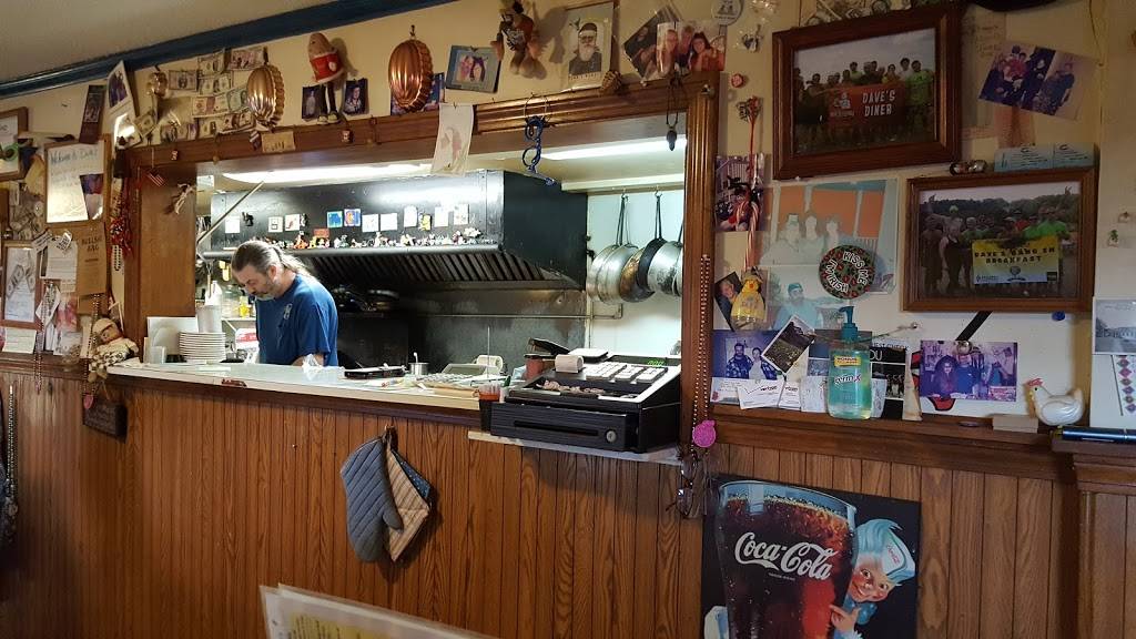 Daves Restaurant | restaurant | 569 Salmon Brook St, Granby, CT 06035, USA | 8606533323 OR +1 860-653-3323