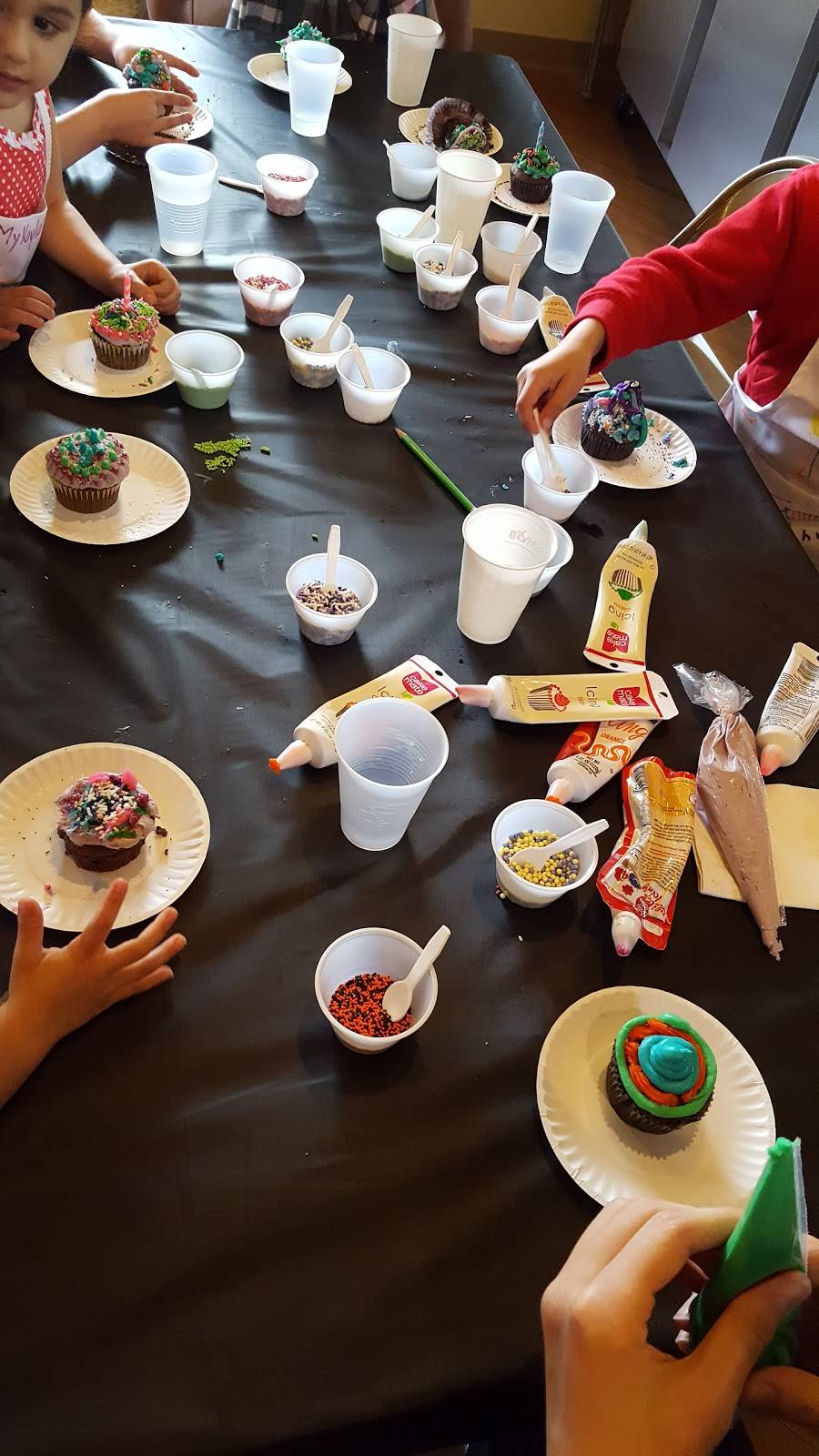 Entree Kitchen | meal takeaway | 26W276 Geneva Rd, Carol Stream, IL 60188, USA | 6306684450 OR +1 630-668-4450