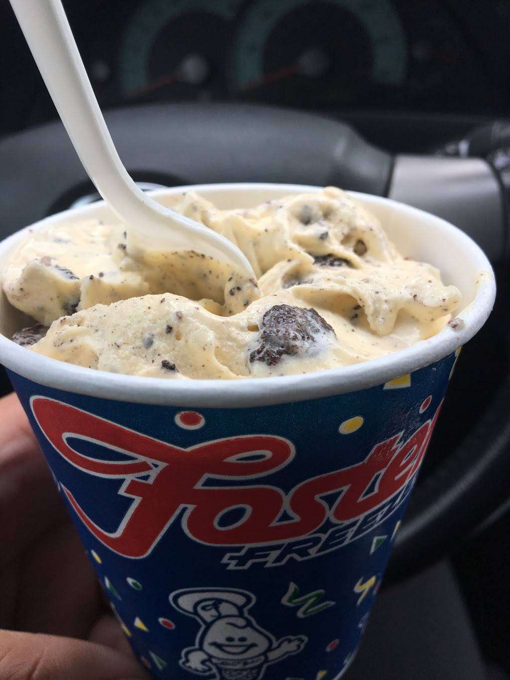 Fosters Freeze | restaurant | 2704 Whittier Blvd, Los Angeles, CA 90023, USA | 3232628046 OR +1 323-262-8046