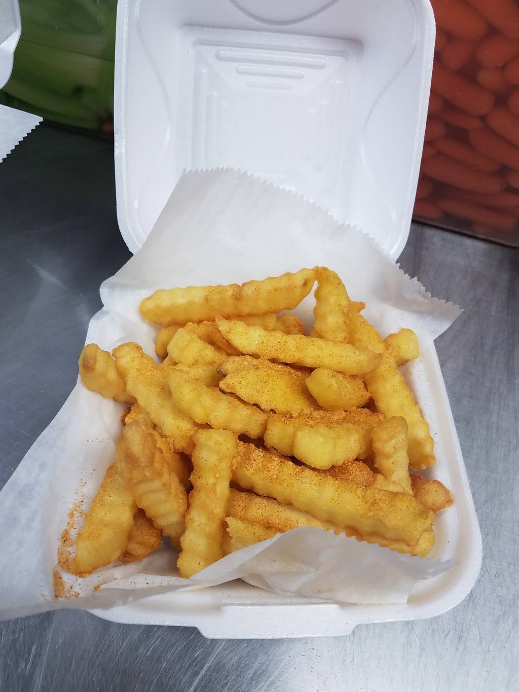 Tims Chicken | restaurant | 2881 Covington Pike, Memphis, TN 38128, USA | 9012073645 OR +1 901-207-3645