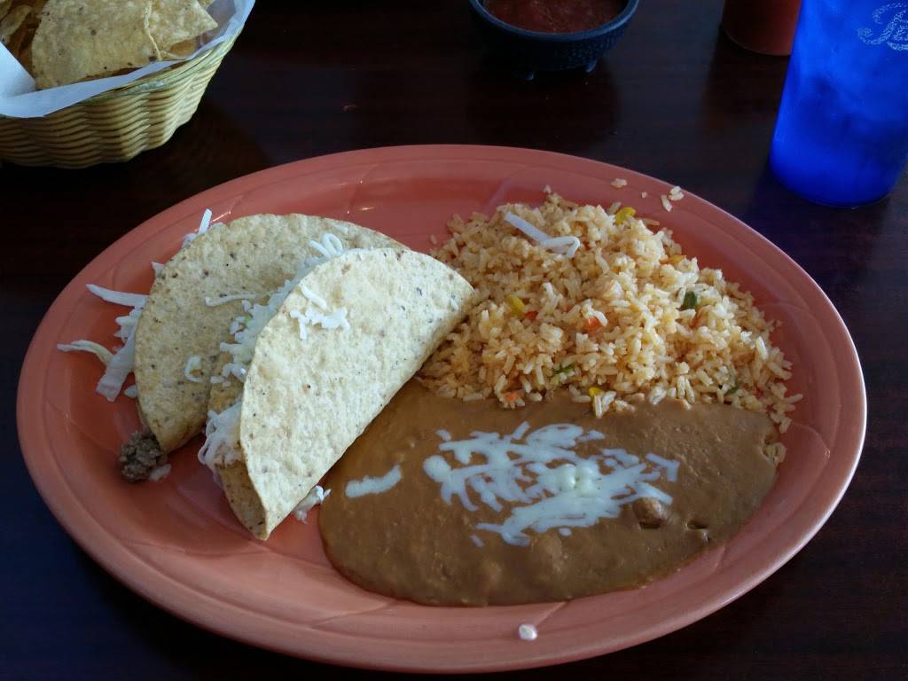 Sol Azteca | restaurant | 405 S Century Blvd, Rantoul, IL 61866, USA | 2178932880 OR +1 217-893-2880