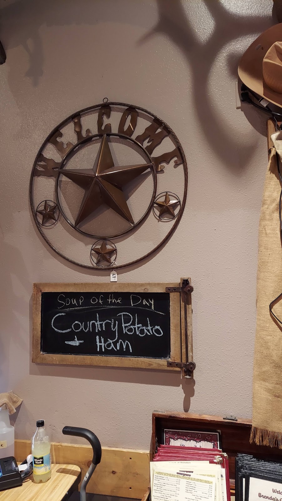 Brendas Old West Cafe | restaurant | 271 N Mountain View Dr, Bayfield, CO 81122, USA | 9708847340 OR +1 970-884-7340