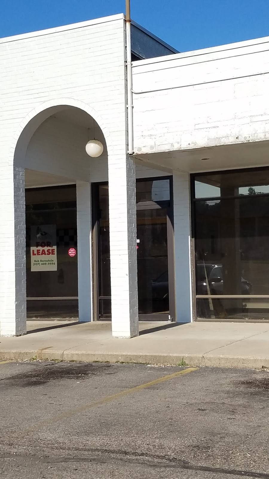 Little Caesars Pizza | meal takeaway | 718 N Heincke Rd, Miamisburg, OH 45342, USA | 9378659955 OR +1 937-865-9955