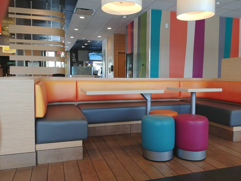 McDonalds | cafe | 9526 S Northshore Dr, Knoxville, TN 37922, USA | 8655399600 OR +1 865-539-9600