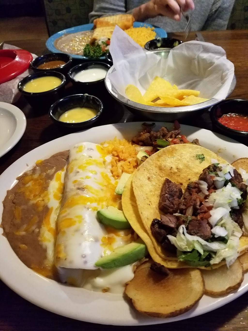 Mama Ritas Mexican Kitchen | restaurant | 2610 W Memorial Rd, Oklahoma City, OK 73134, USA | 4056080825 OR +1 405-608-0825