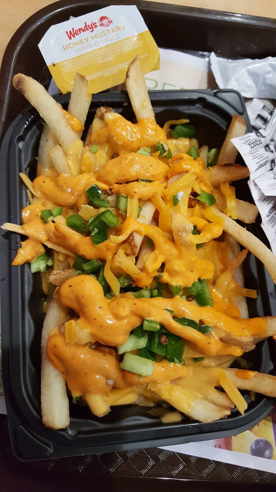 Wendys | restaurant | 1051 Airway Blvd, Livermore, CA 94551, USA | 9254435665 OR +1 925-443-5665