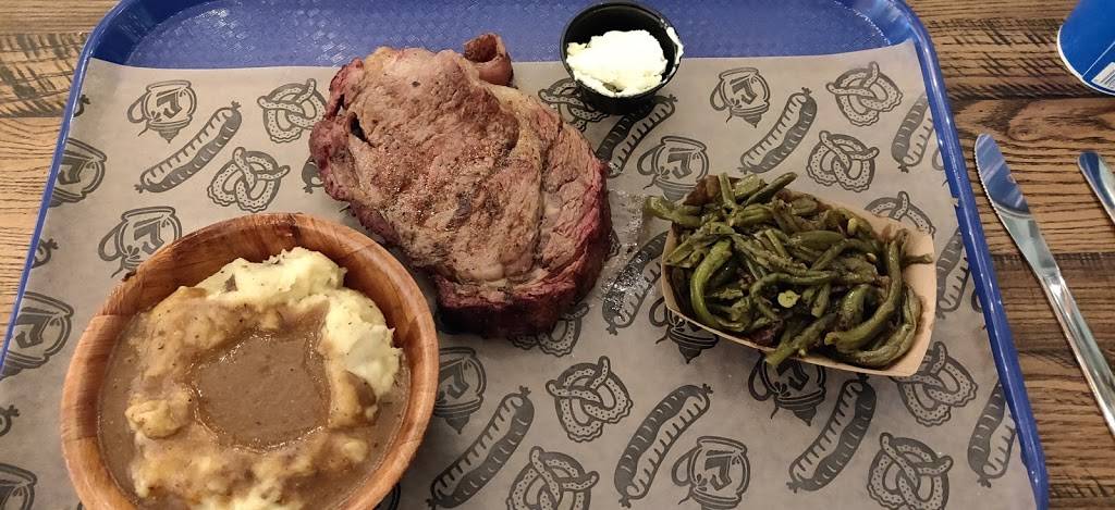 Half Liter BBQ & Beer Hall | restaurant | 5301 Winthrop Ave Suite B, Indianapolis, IN 46220, USA | 4632128180 OR +1 463-212-8180