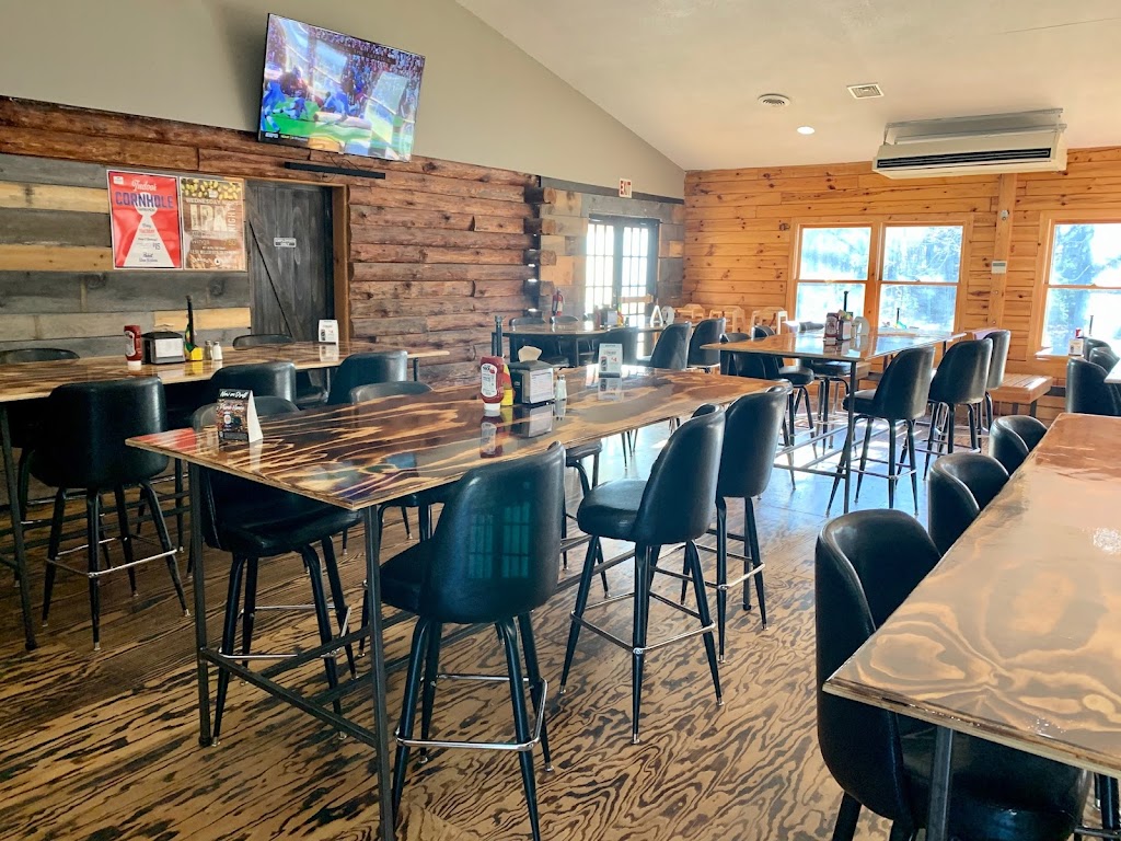 The Outpost Bar and Grill | restaurant | 380 Pequawket Trail, Standish, ME 04084, USA | 2076484168 OR +1 207-648-4168