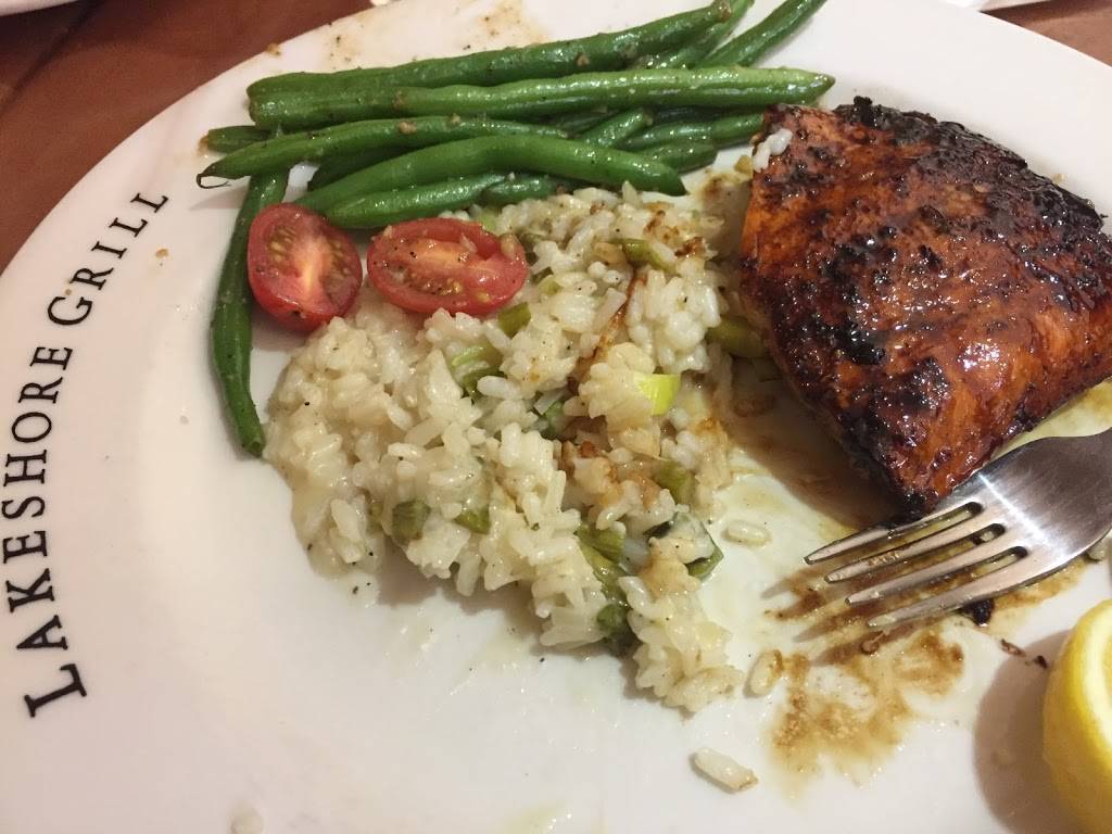 Lakeshore Grill | restaurant | 500 W 14 Mile Rd #2, Troy, MI 48083, USA | 2485972040 OR +1 248-597-2040