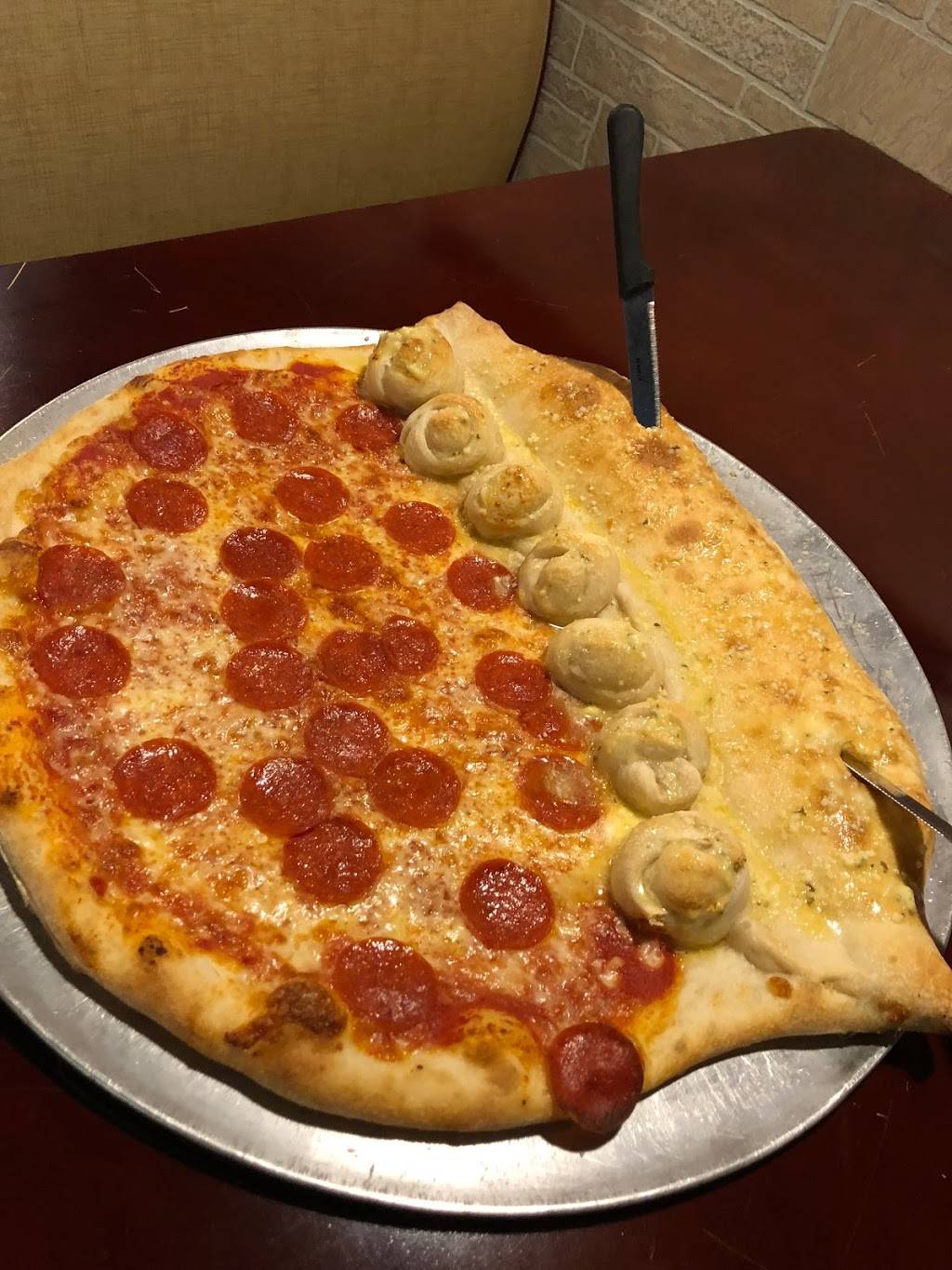 Louies Pizza & Italian Restaraunt | restaurant | 422 S Pine Ave, Ocala, FL 34471, USA | 3523045199 OR +1 352-304-5199