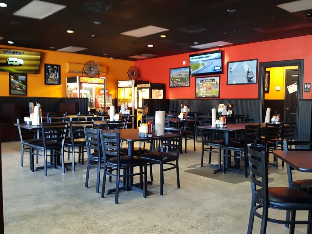 Dicks Wings And Grill Mayport | restaurant | 2434 Mayport Rd, Jacksonville, FL 32233, USA | 9043724539 OR +1 904-372-4539