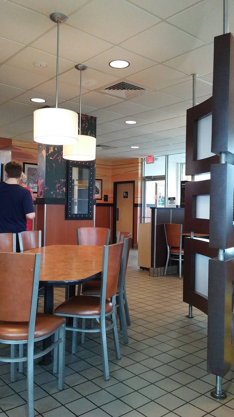 McDonalds | cafe | 5854 Highland Rd, Waterford Twp, MI 48327, USA | 2486740937 OR +1 248-674-0937