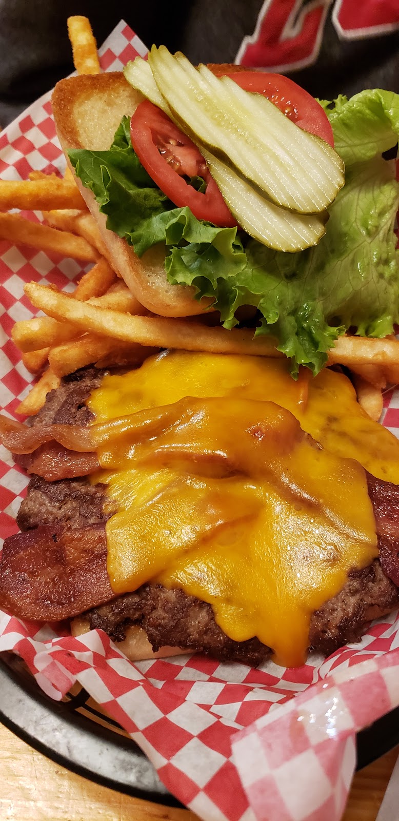 Three Legged Mule Pub & Pizza | restaurant | 12015 MO-101, Caulfield, MO 65626, USA | 4172843991 OR +1 417-284-3991