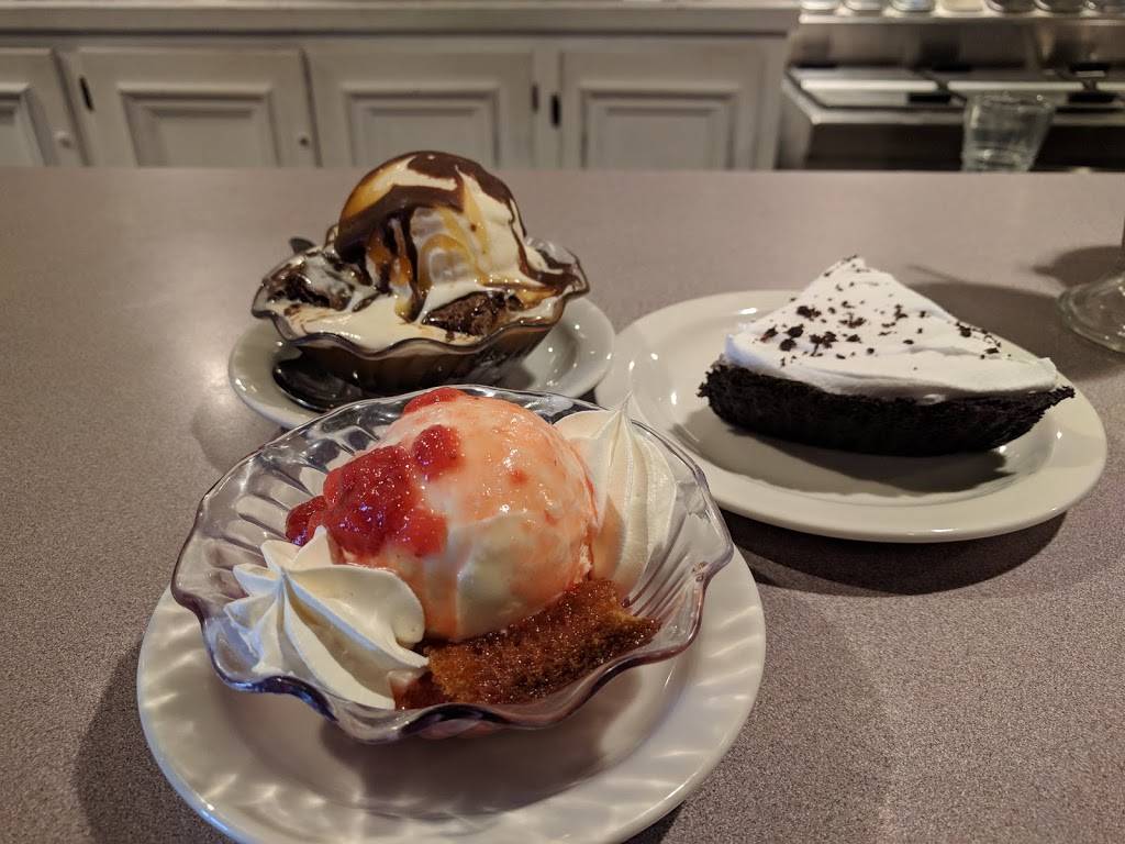 The Delta Cafe Scratch Kitchen | restaurant | 4515 E 51st St, Tulsa, OK 74135, USA | 9189328840 OR +1 918-932-8840