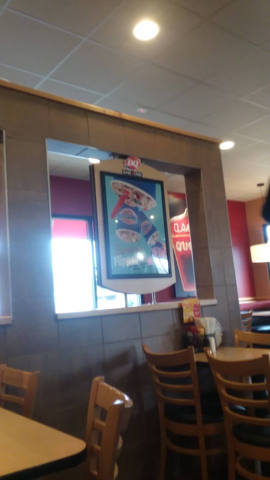 Dairy Queen Grill & Chill | restaurant | 1057 E Market St, Nappanee, IN 46550, USA | 5747733314 OR +1 574-773-3314