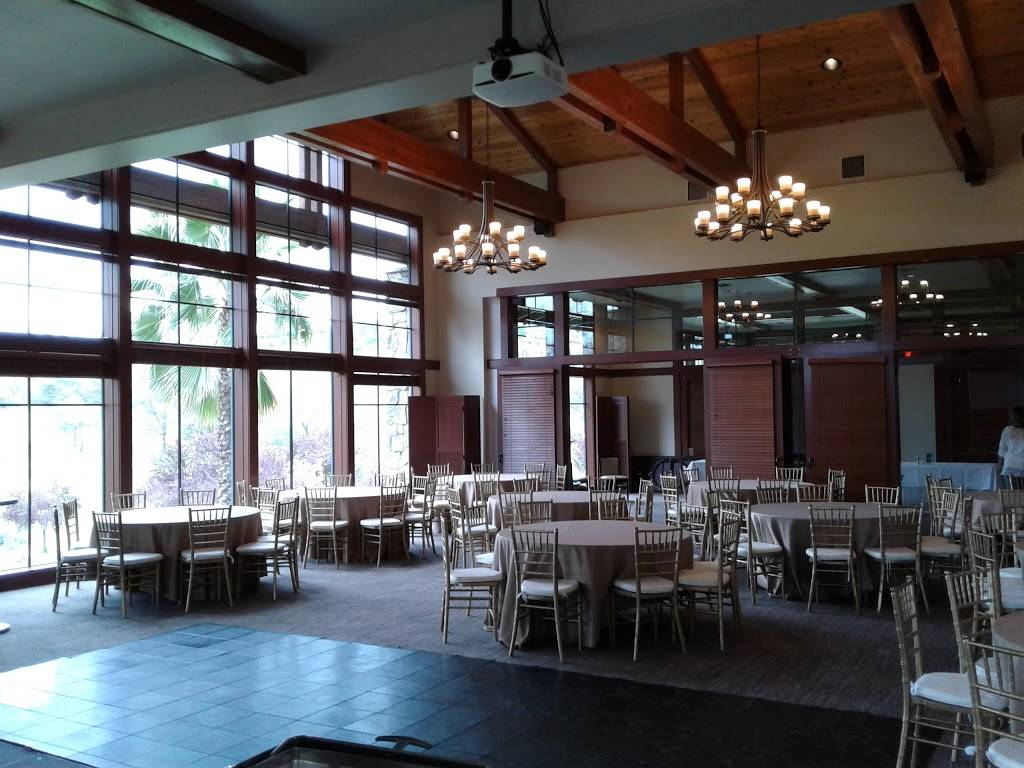 Whitney Oaks Golf Club | restaurant | 2305 Clubhouse Dr, Rocklin, CA 95765, USA | 9166328333 OR +1 916-632-8333