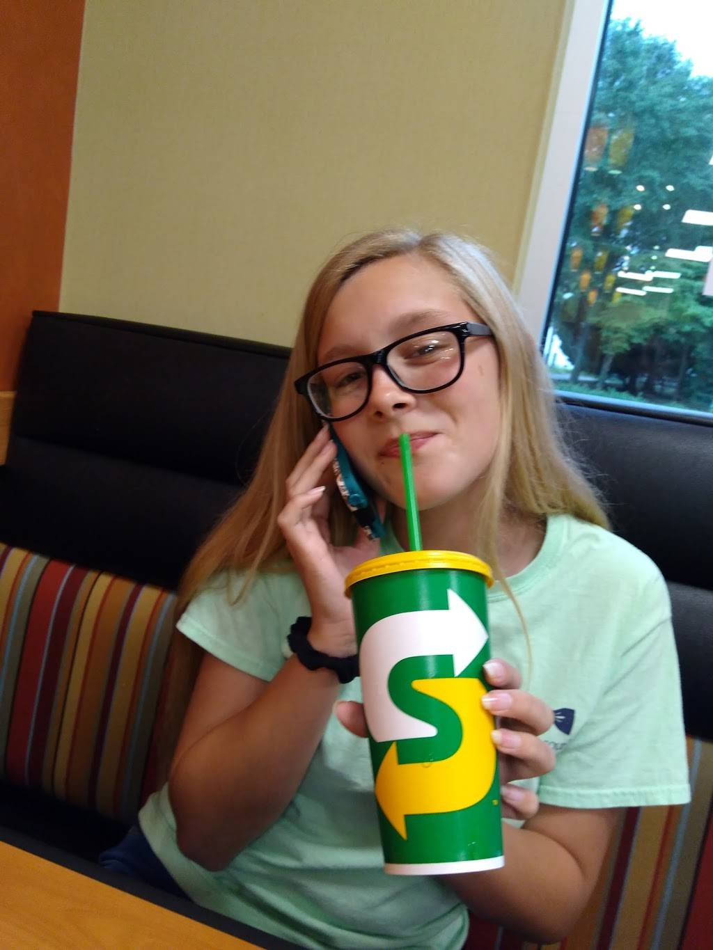 Subway | restaurant | 106 Clebourne St, Fort Mill, SC 29715, USA | 8033968700 OR +1 803-396-8700