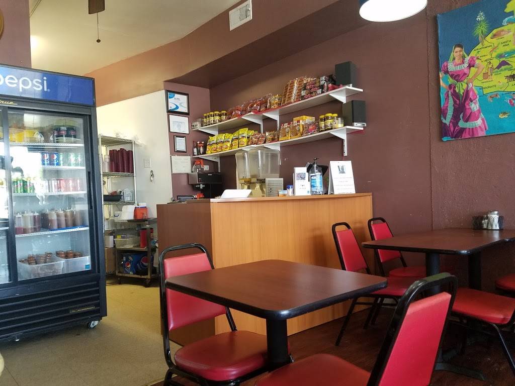 Pupuseria Rinconcito Hispano | restaurant | 1669 E Oakton St, Des Plaines, IL 60018, USA | 8478036180 OR +1 847-803-6180